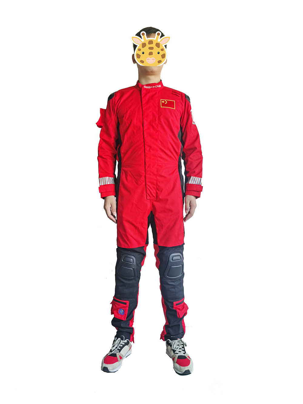 極限聯(lián)盟探洞服正面實(shí)拍